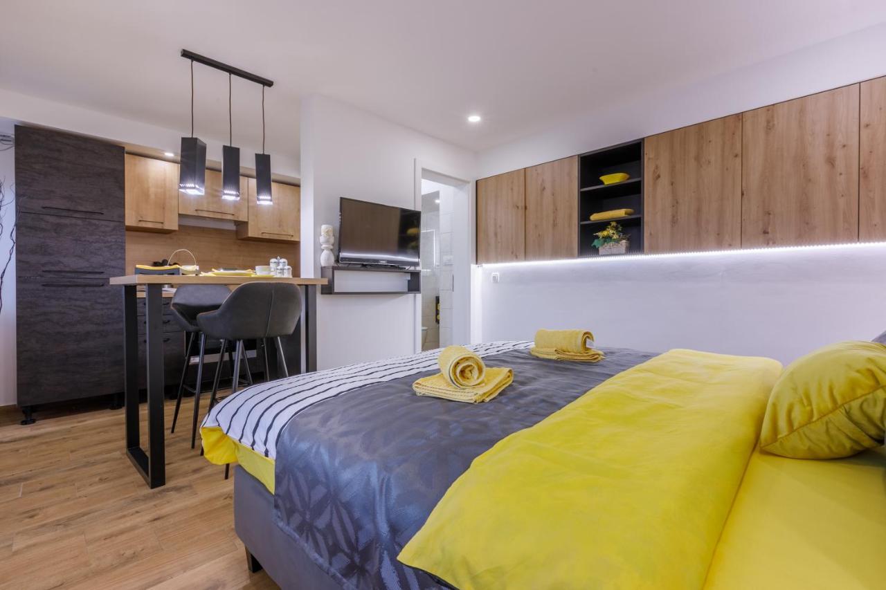 Apartmani Visnja Crikvenica Exterior foto
